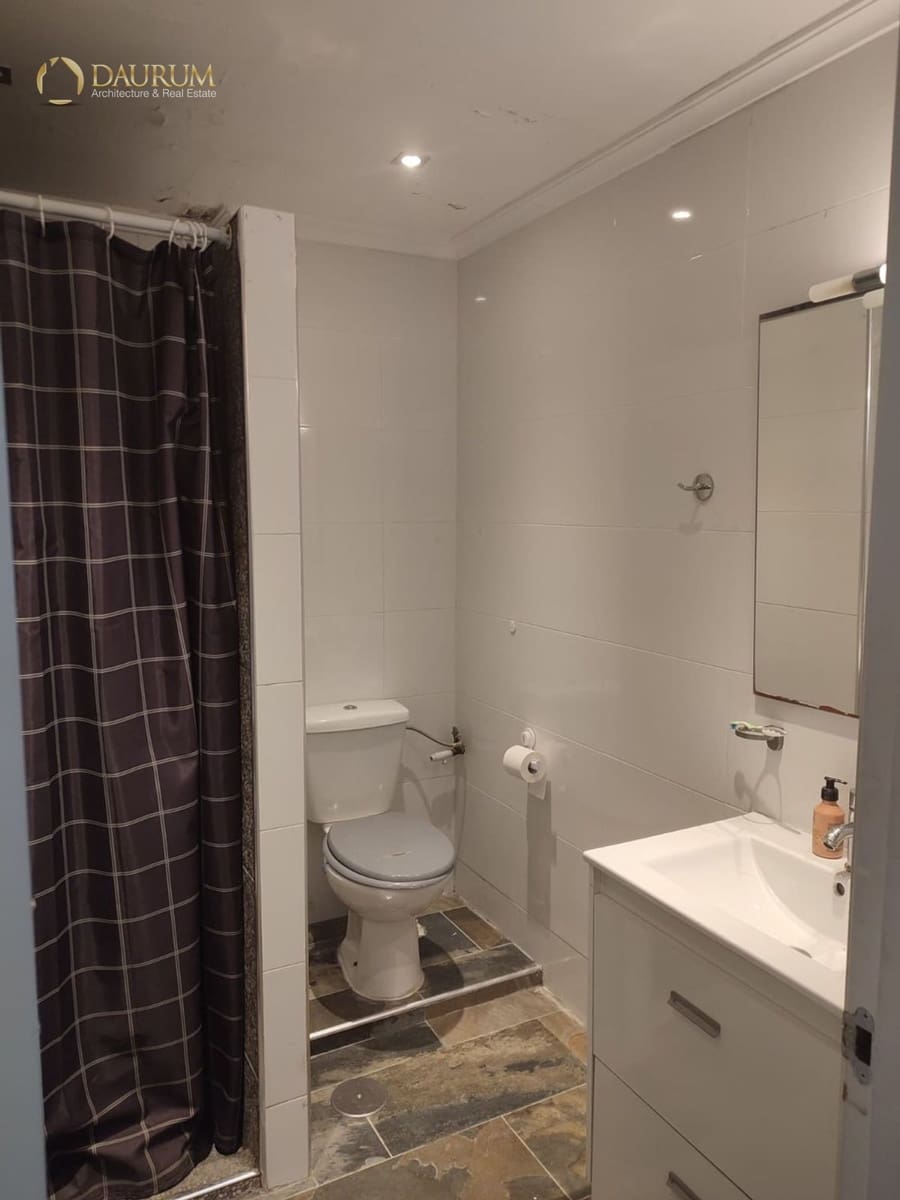 1 slaapkamer Flat te koop in Alicante stad - € 160.000 (Ref: 9914708)