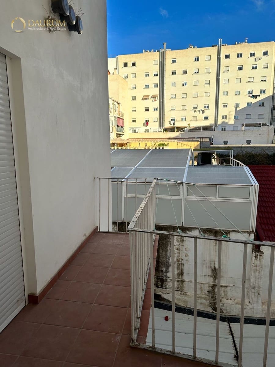 3 makuuhuone Asunto myytävänä paikassa Alicante kaupunki - 350 000 € (Ref: 9914709)