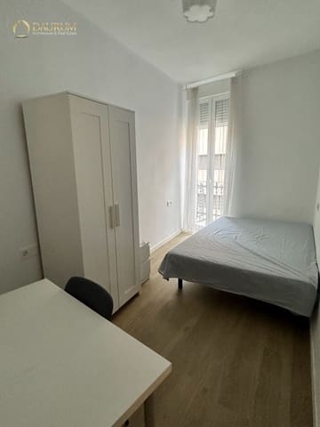 3 makuuhuone Asunto myytävänä paikassa Mercado, Alicante kaupunki - 350 000 € (Ref: 9914709)
