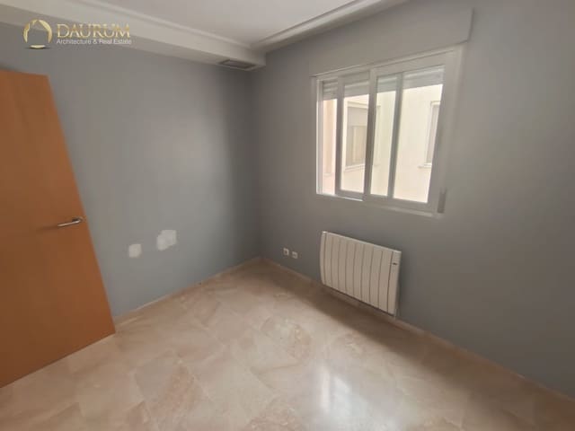 4 bedroom Townhouse for sale in Elche / Elx with pool garage - € 425,000 (Ref: 9914902)