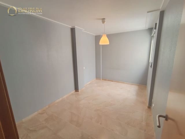 4 bedroom Townhouse for sale in Elche / Elx with pool garage - € 425,000 (Ref: 9914902)