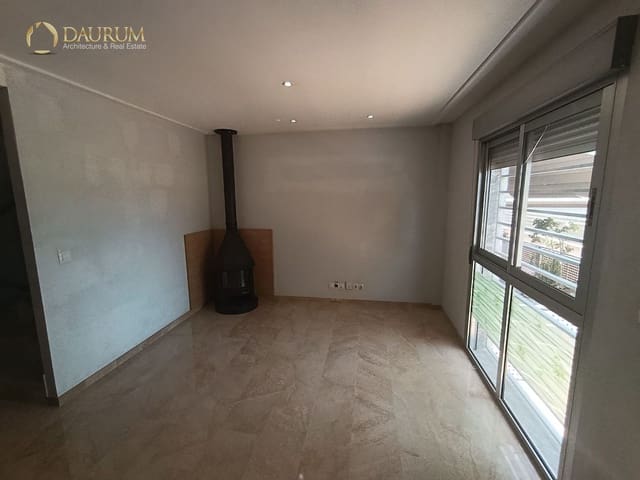 4 bedroom Townhouse for sale in Elche / Elx with pool garage - € 425,000 (Ref: 9914902)