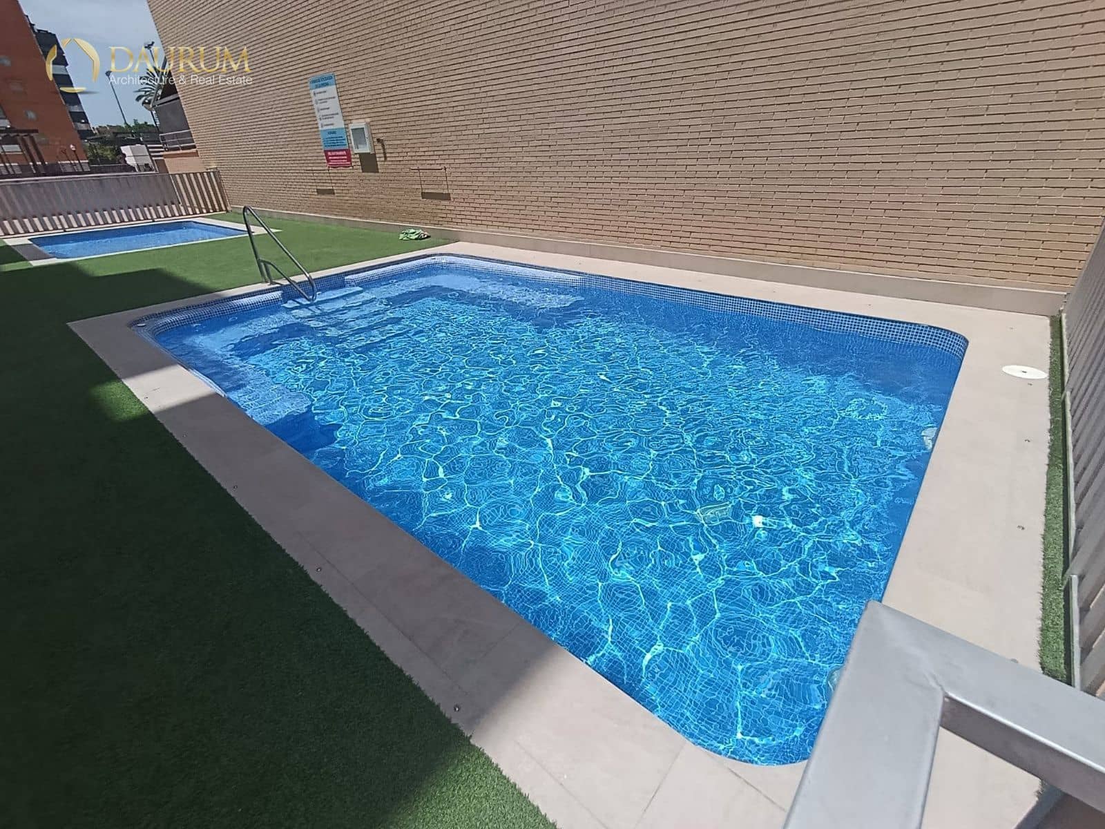 4 bedroom Townhouse for sale in Elche / Elx with pool garage - € 425,000 (Ref: 9914902)