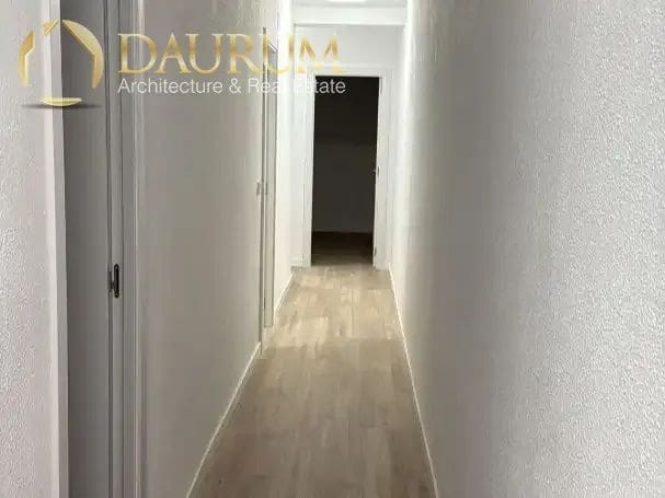 4 soveværelse Lejlighed til salg i Alicante by - € 269.000 (Ref: 9914961)
