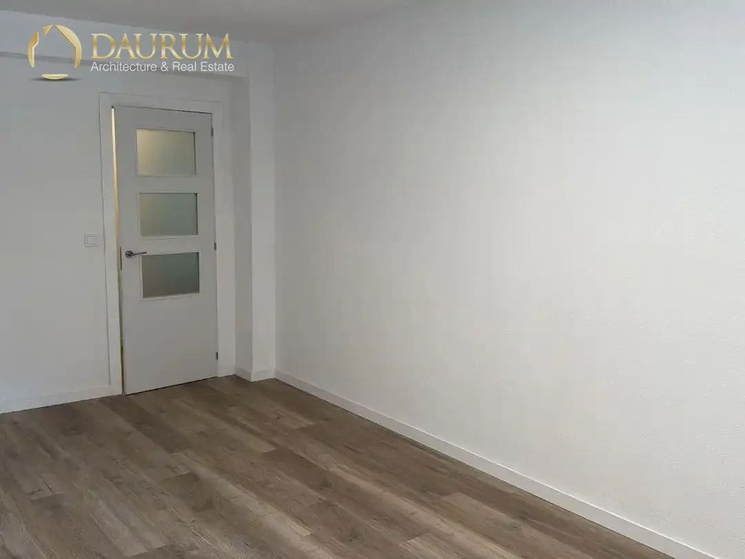 4 soveværelse Lejlighed til salg i Alicante by - € 269.000 (Ref: 9914961)