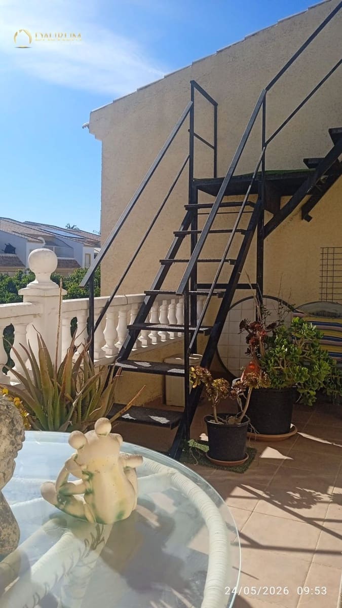 2 quarto Penthouse para venda em Gran Alacant com piscina garagem - 195 000 € (Ref: 9918848)