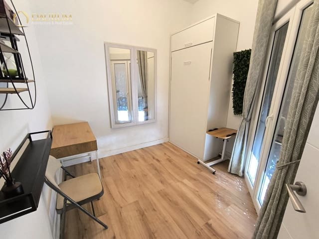 Leilighet til salgs i Alicante by - € 79 000 (Ref: 9928394)