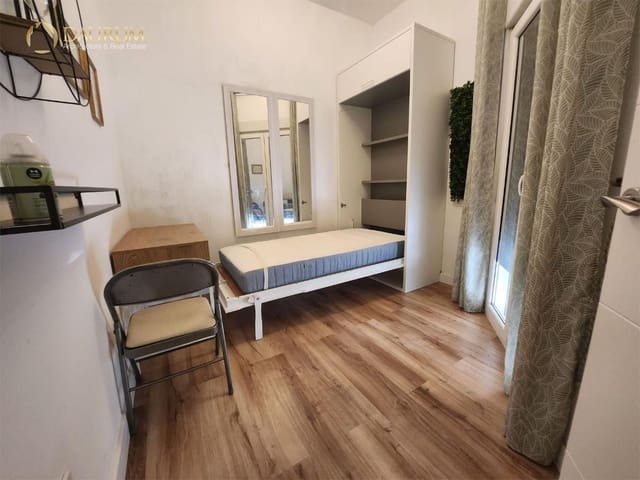 Leilighet til salgs i Alicante by - € 79 000 (Ref: 9928394)