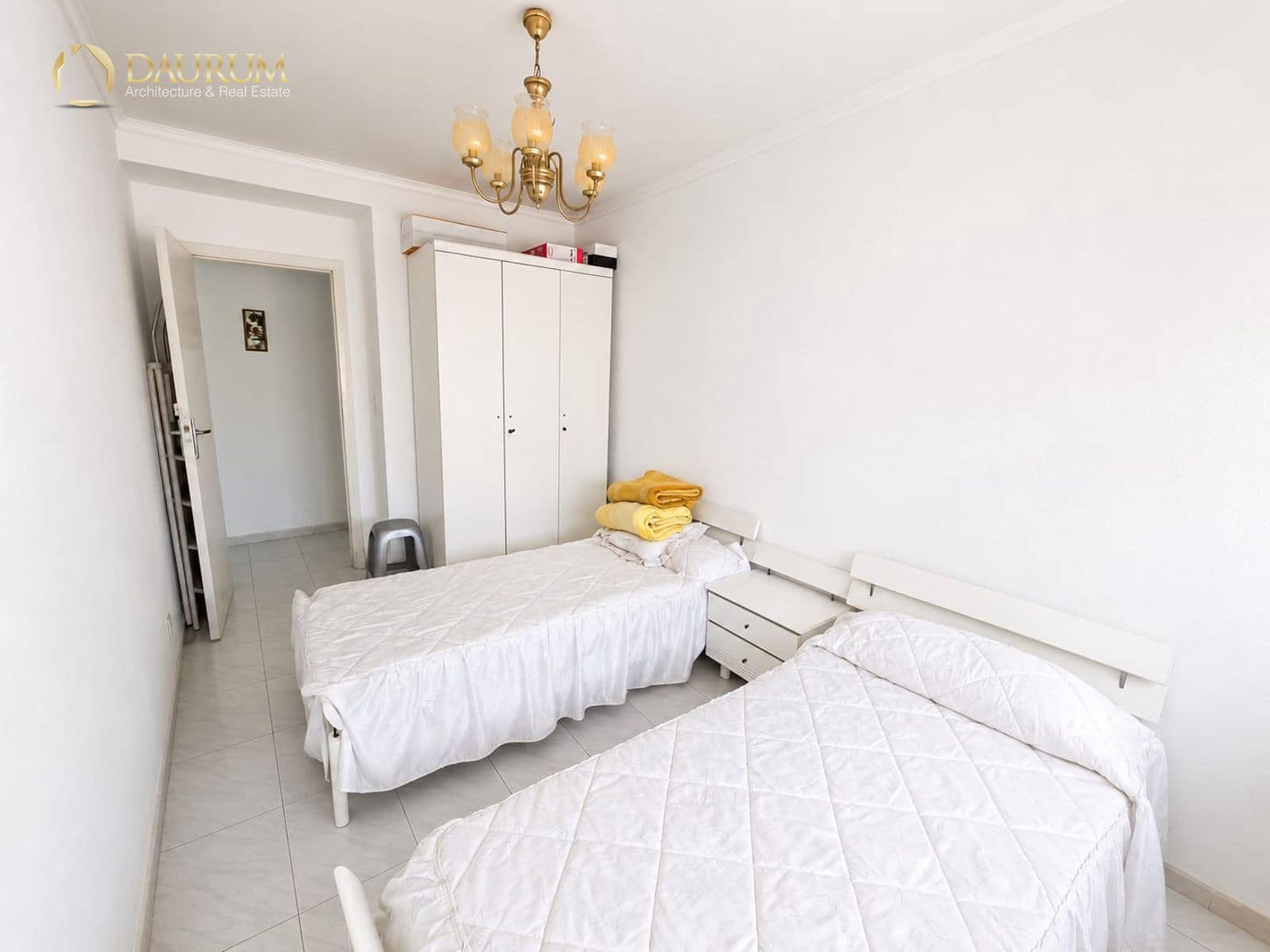 3 soveværelse Lejlighed til salg i Alicante by - € 279.000 (Ref: 9932232)