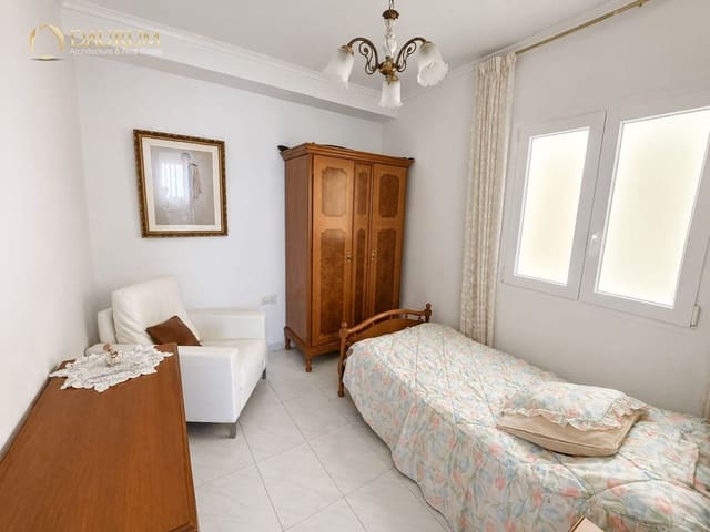 3 soverom Leilighet til salgs i Ensanche - Diputacion, Alicante by - € 279 000 (Ref: 9932232)