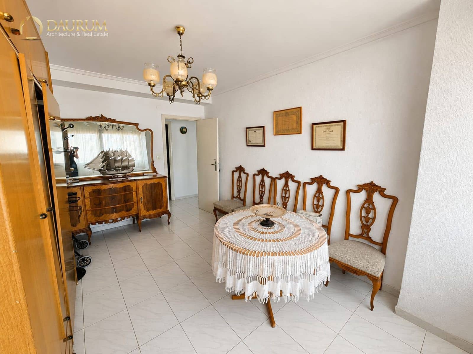 3 soveværelse Lejlighed til salg i Alicante by - € 279.000 (Ref: 9932232)