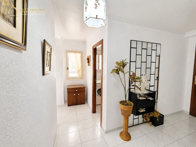 3 soverom Leilighet til salgs i Ensanche - Diputacion, Alicante by - € 279 000 (Ref: 9932232)