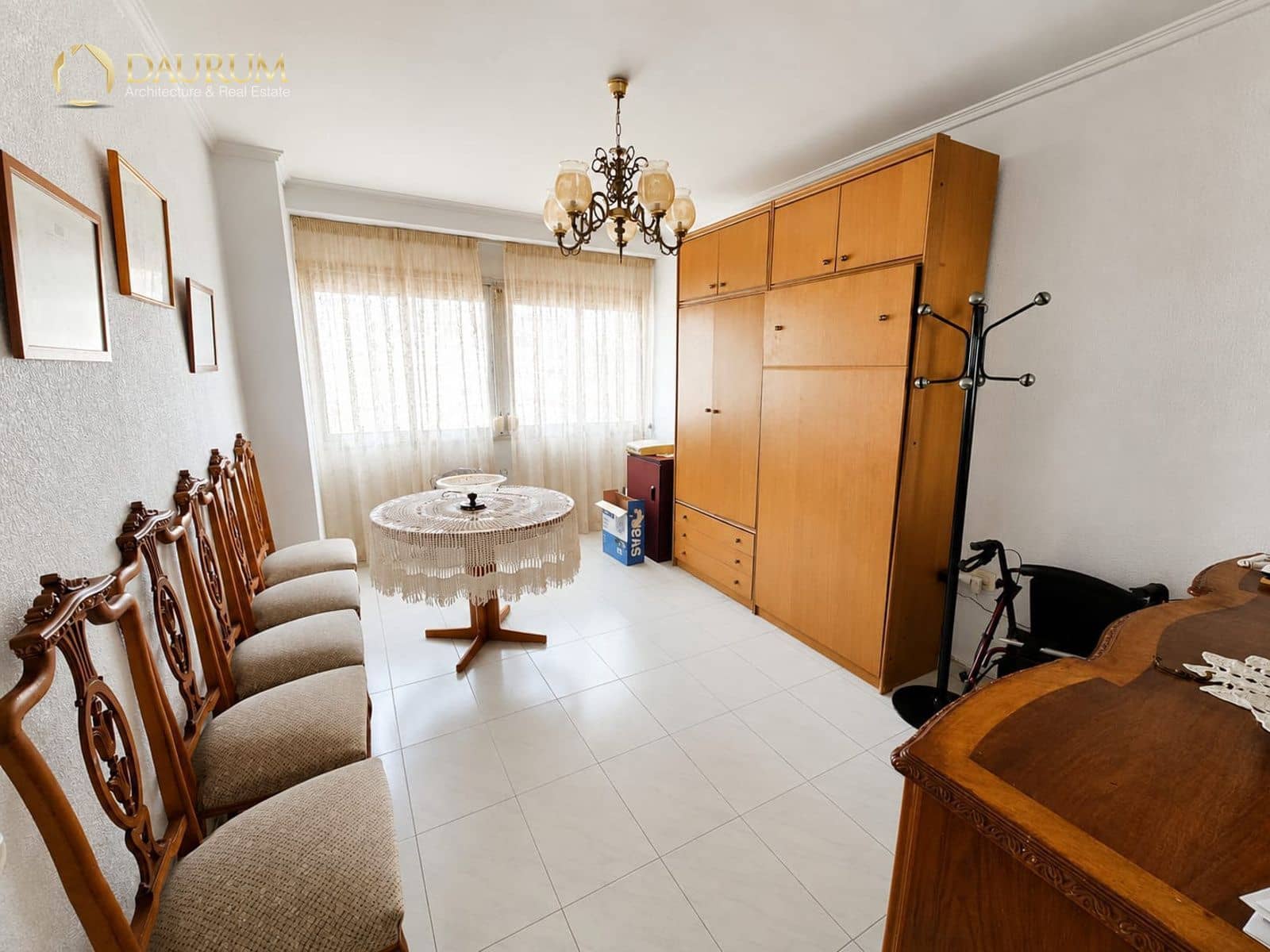 3 soveværelse Lejlighed til salg i Alicante by - € 279.000 (Ref: 9932232)