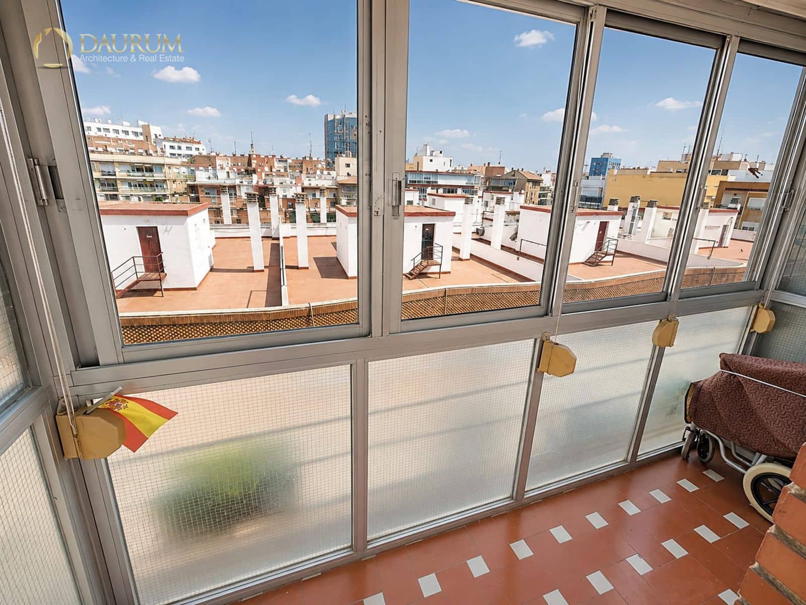 3 soveværelse Lejlighed til salg i Alicante by - € 279.000 (Ref: 9932232)