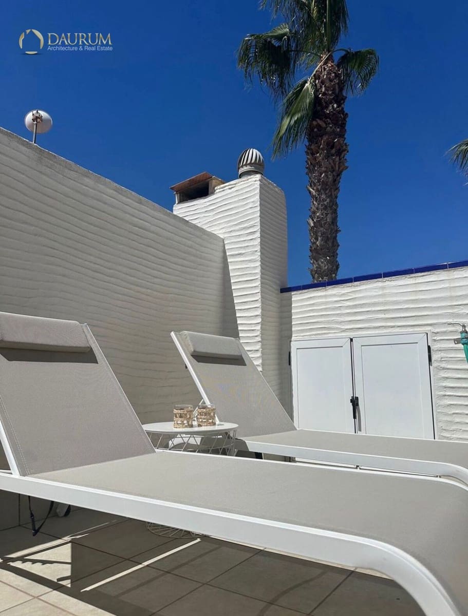 Casa de 3 habitaciones en Gran Alacant en venta con piscina - 290.000 € (Ref: 9935170)
