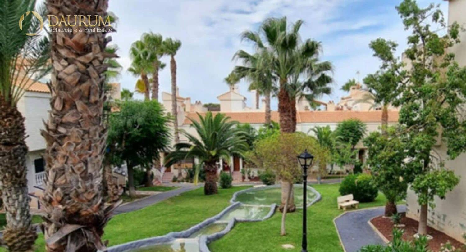 Casa de 3 habitaciones en Gran Alacant en venta con piscina - 290.000 € (Ref: 9935170)
