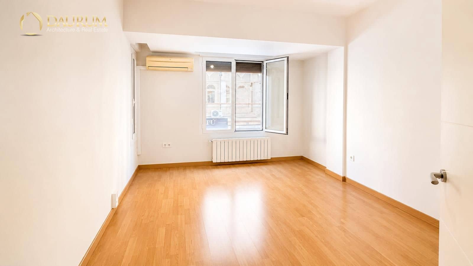 3 chambre Appartement à vendre à Alicante ville - 358 000 € (Ref: 9937050)
