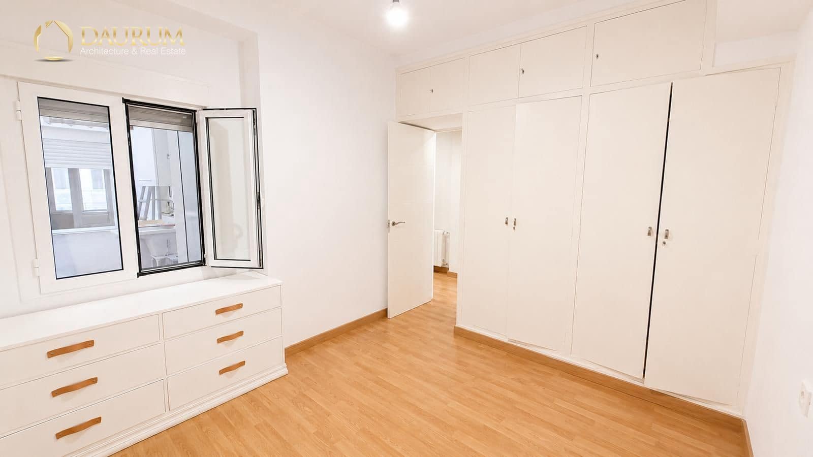 3 chambre Appartement à vendre à Alicante ville - 358 000 € (Ref: 9937050)