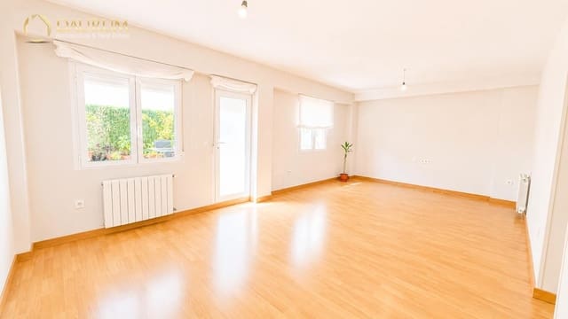3 soverom Leilighet til salgs i Ensanche - Diputacion, Alicante by - € 358 000 (Ref: 9937050)
