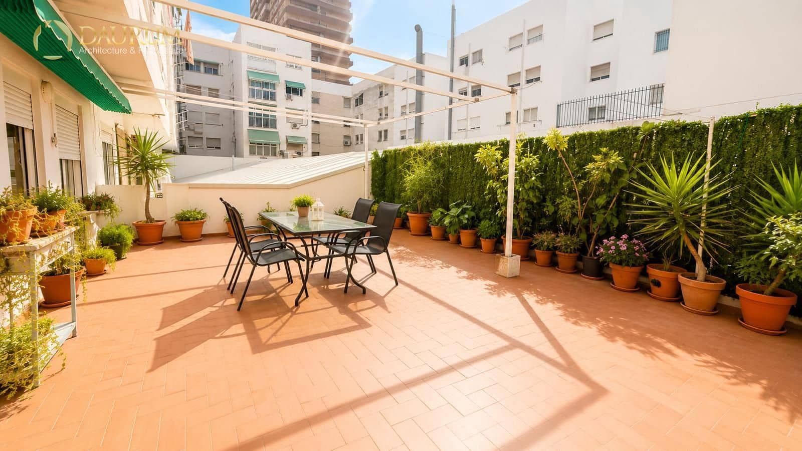 3 chambre Appartement à vendre à Alicante ville - 358 000 € (Ref: 9937050)