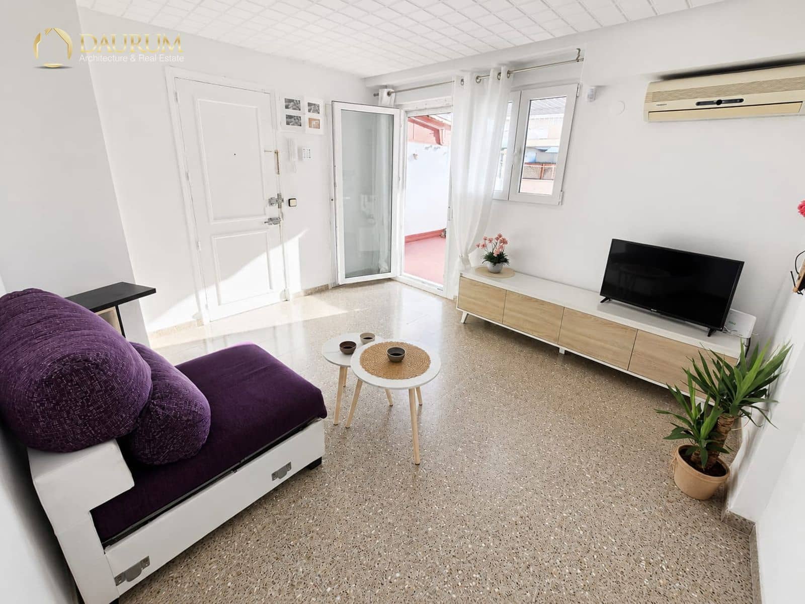 3 slaapkamer Penthouse te koop in Alicante stad - € 160.000 (Ref: 9937051)