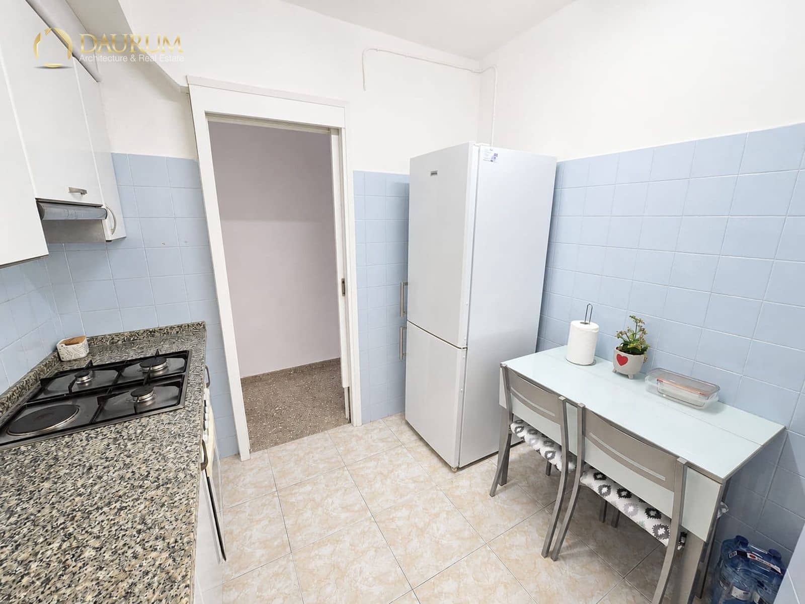 3 slaapkamer Penthouse te koop in Alicante stad - € 160.000 (Ref: 9937051)