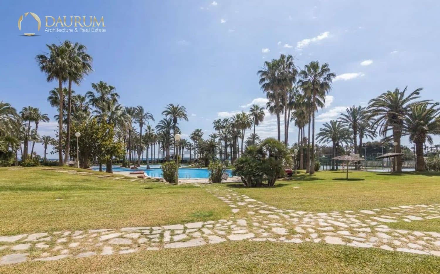 3 soveværelse Lejlighed til salg i Playa de Muchavista med swimmingpool garage - € 785.000 (Ref: 9941144)