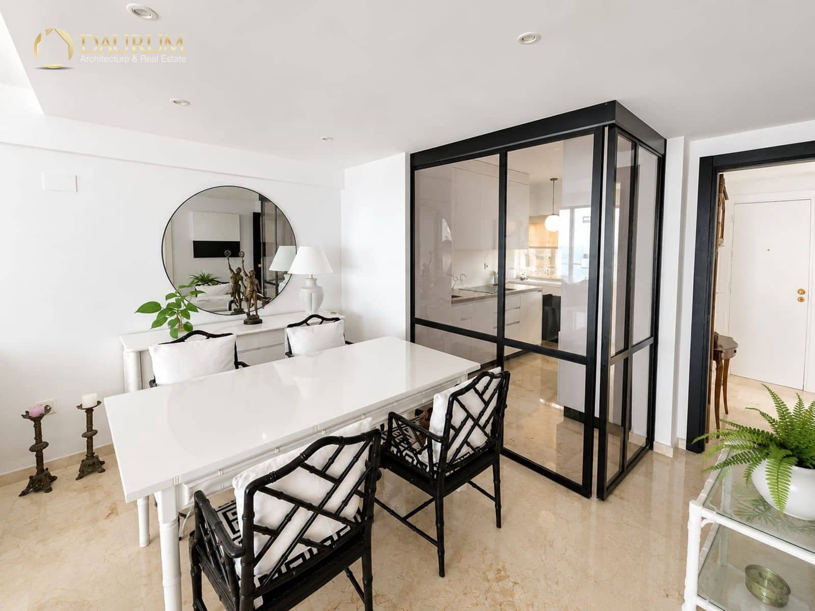 Piso de 2 habitaciones en Benidorm en venta con piscina garaje - 870.000 € (Ref: 9948425)