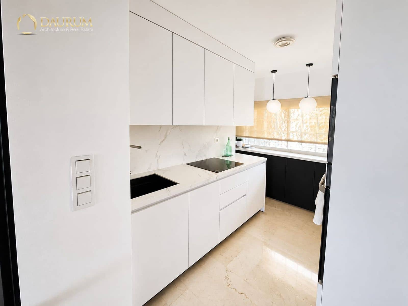Piso de 2 habitaciones en Benidorm en venta con piscina garaje - 870.000 € (Ref: 9948425)