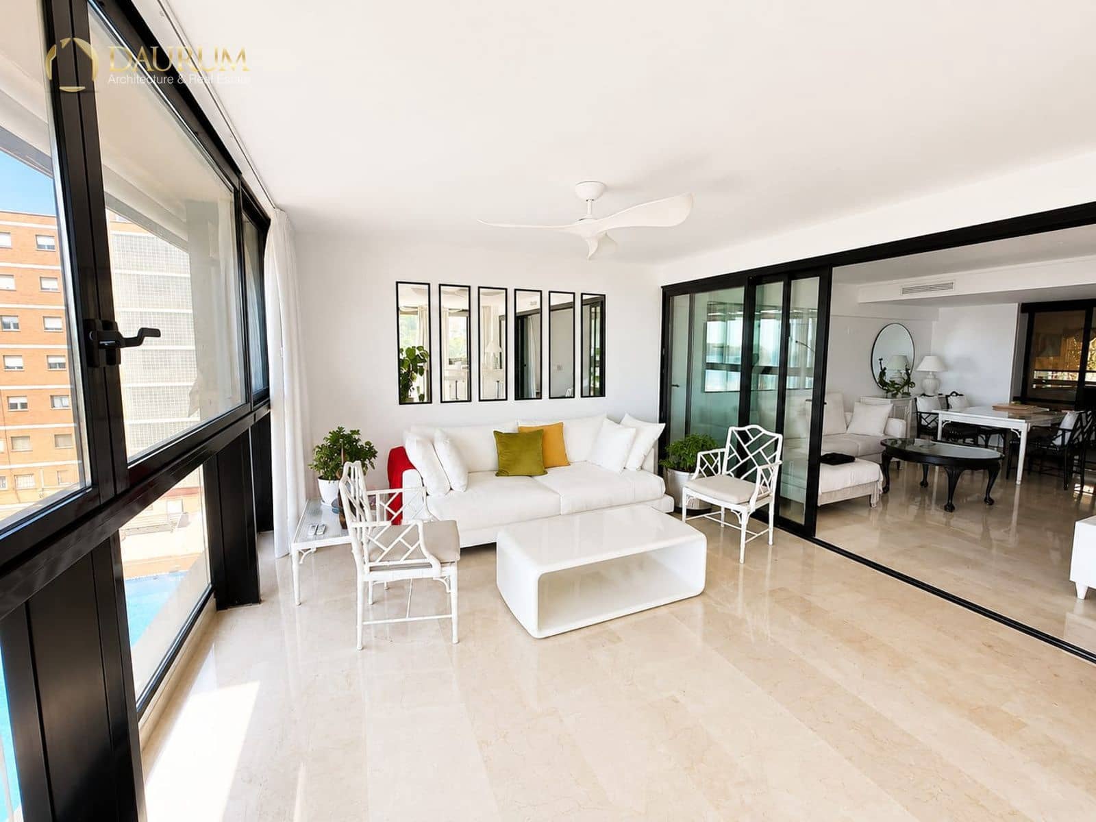 Piso de 2 habitaciones en Benidorm en venta con piscina garaje - 870.000 € (Ref: 9948425)