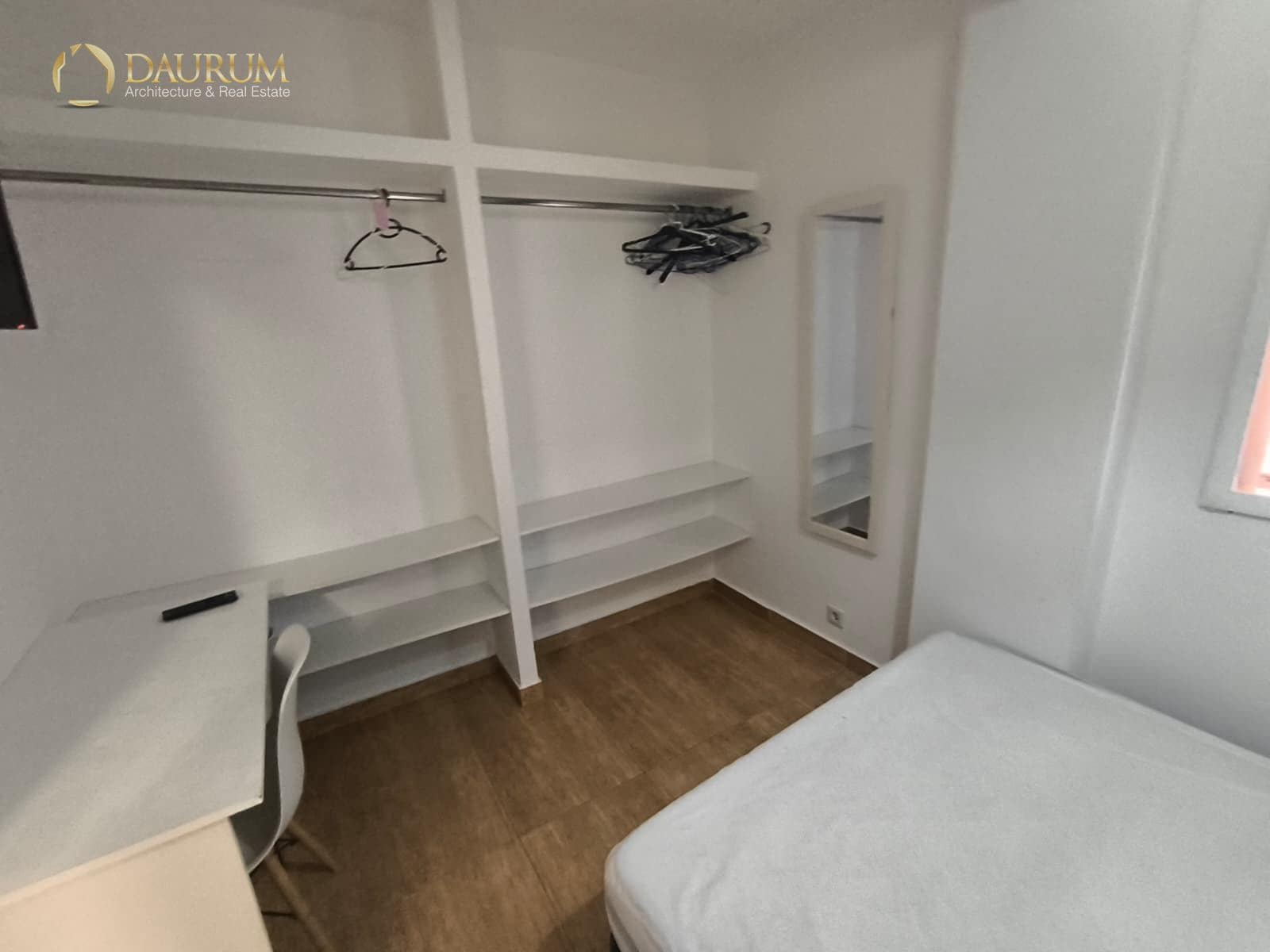 5 soveværelse Lejlighed til salg i Alicante by - € 247.000 (Ref: 9948617)