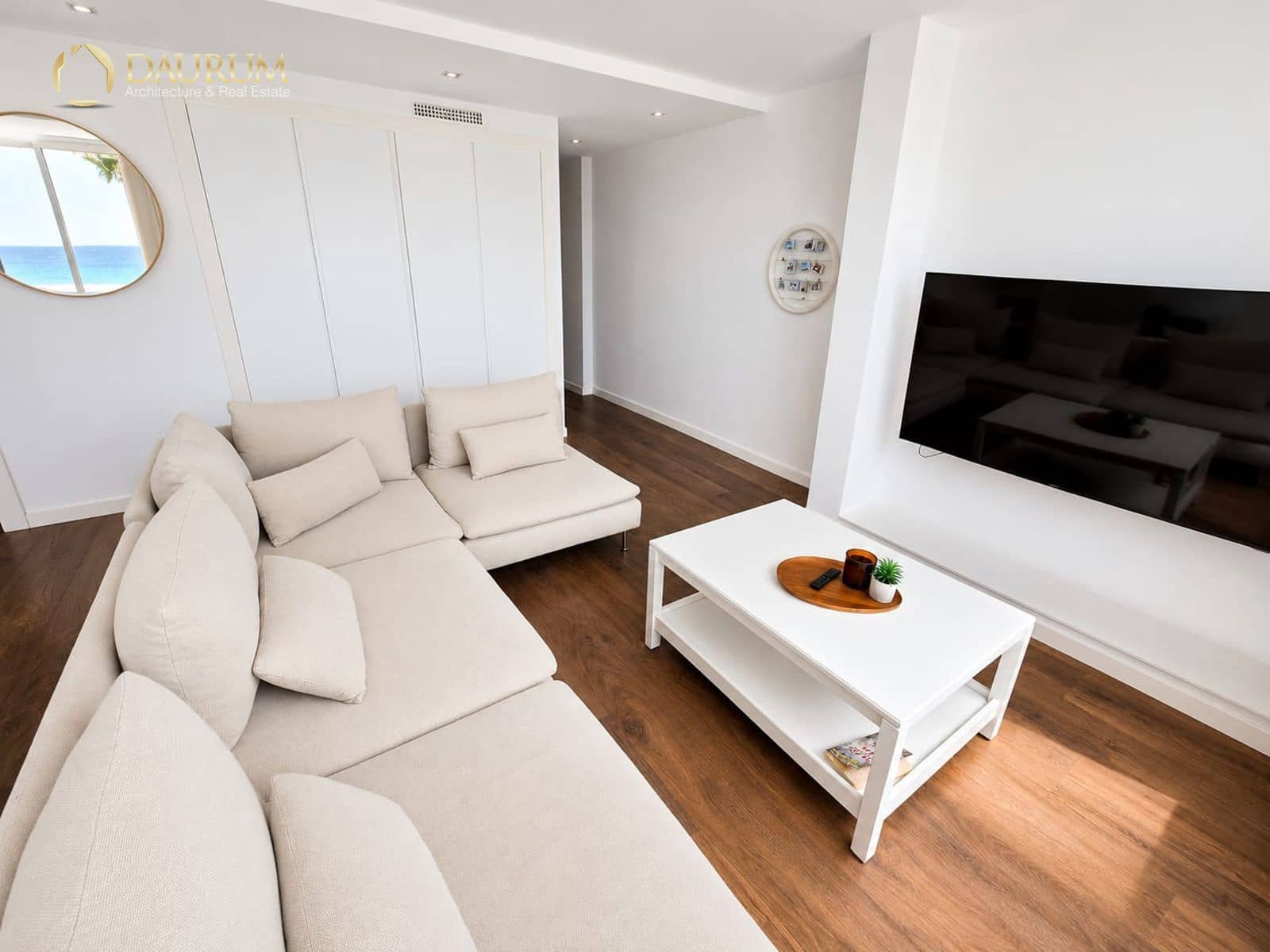 2 bedroom Flat for sale in La Villajoyosa / Vila Joiosa with garage - € 850,000 (Ref: 9950420)