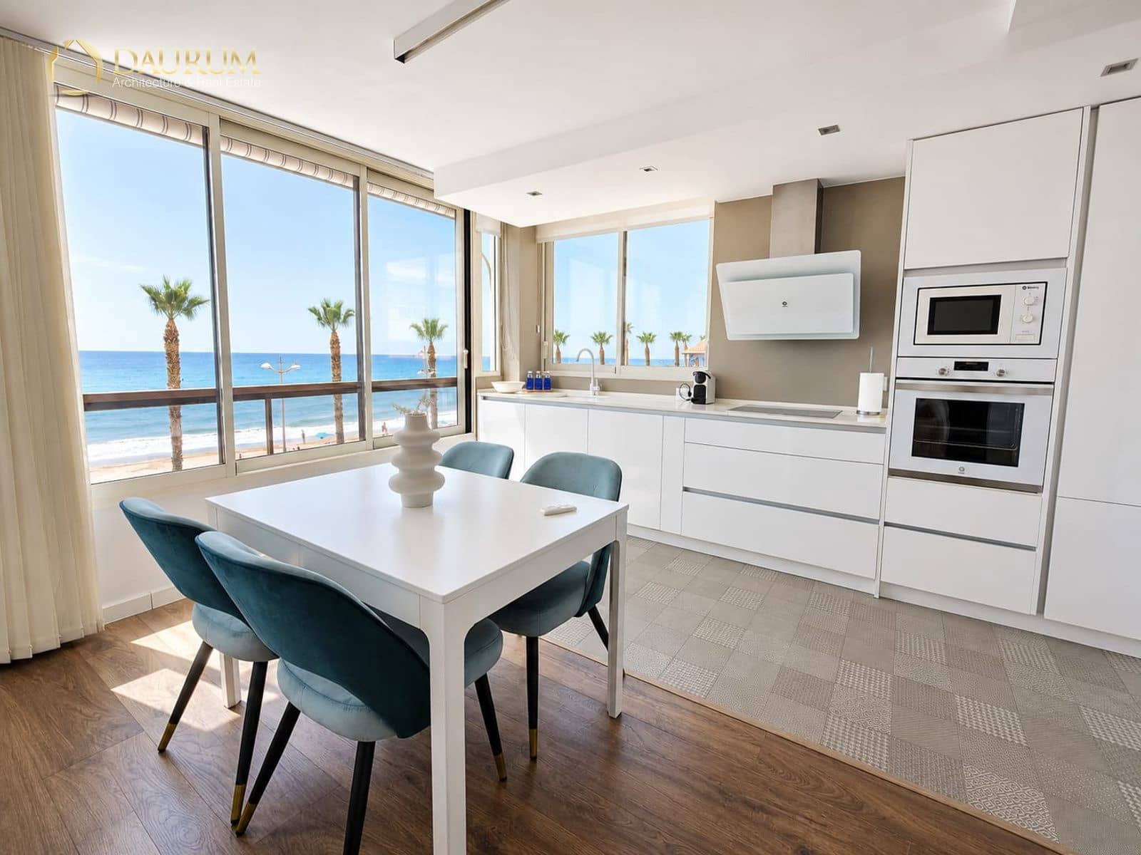 2 bedroom Flat for sale in La Villajoyosa / Vila Joiosa with garage - € 850,000 (Ref: 9950420)