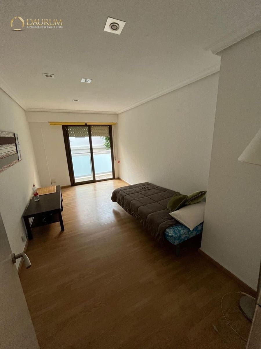 4 sypialnia Mieszkanie na sprzedaż w Miasto Alicante / Alacant - 350 000 € (Ref: 9950579)