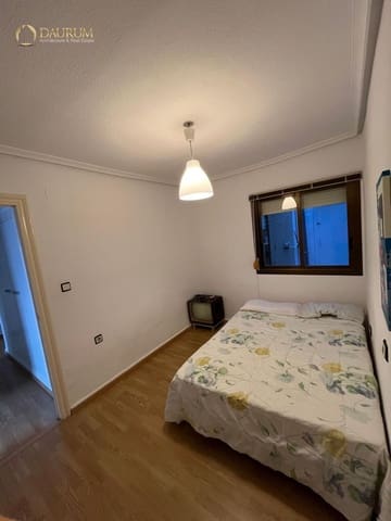 4 soveværelse Lejlighed til salg i Ensanche - Diputacion, Alicante by - € 350.000 (Ref: 9950579)