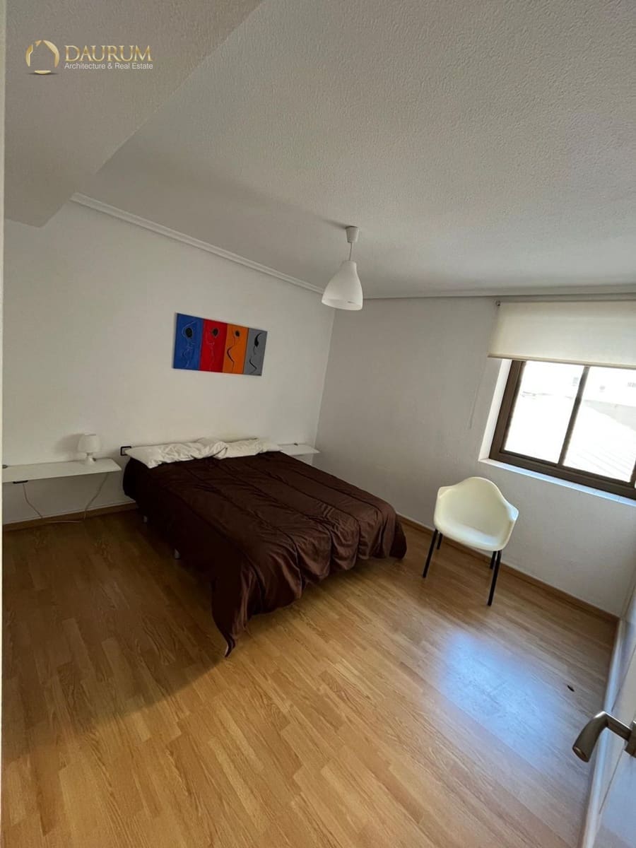 4 sypialnia Mieszkanie na sprzedaż w Miasto Alicante / Alacant - 350 000 € (Ref: 9950579)
