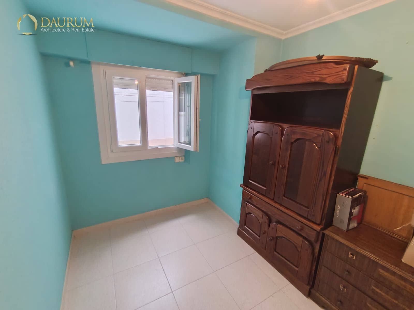3 slaapkamer Flat te koop in Elche / Elx met garage - € 168.000 (Ref: 9952935)