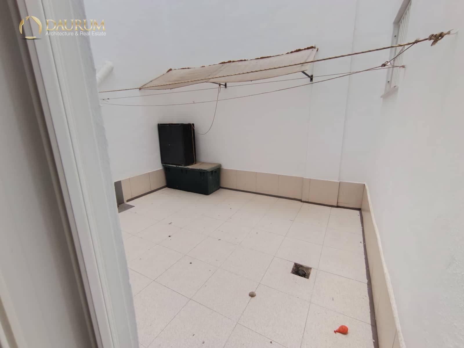 3 slaapkamer Flat te koop in Elche / Elx met garage - € 168.000 (Ref: 9952935)