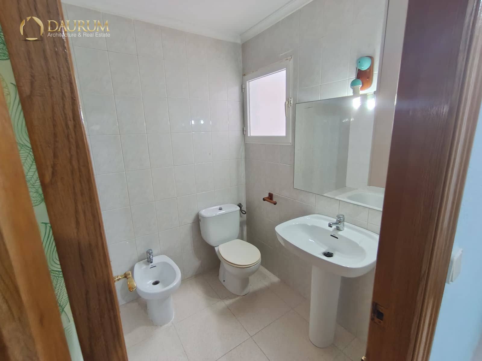 3 slaapkamer Flat te koop in Elche / Elx met garage - € 168.000 (Ref: 9952935)