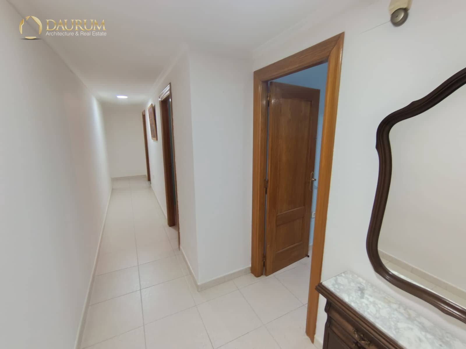 3 slaapkamer Flat te koop in Elche / Elx met garage - € 168.000 (Ref: 9952935)
