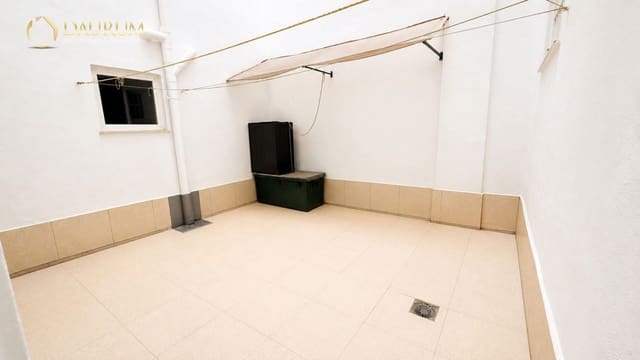 3 sypialnia Mieszkanie na sprzedaż w Elche / Elx z garażem - 168 000 € (Ref: 9952935)