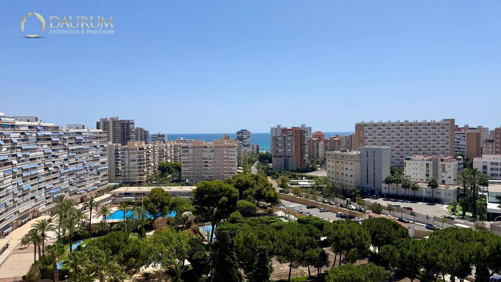 3 chambre Appartement à vendre à Playa de San Juan avec piscine garage - 380 000 € (Ref: 9953297)