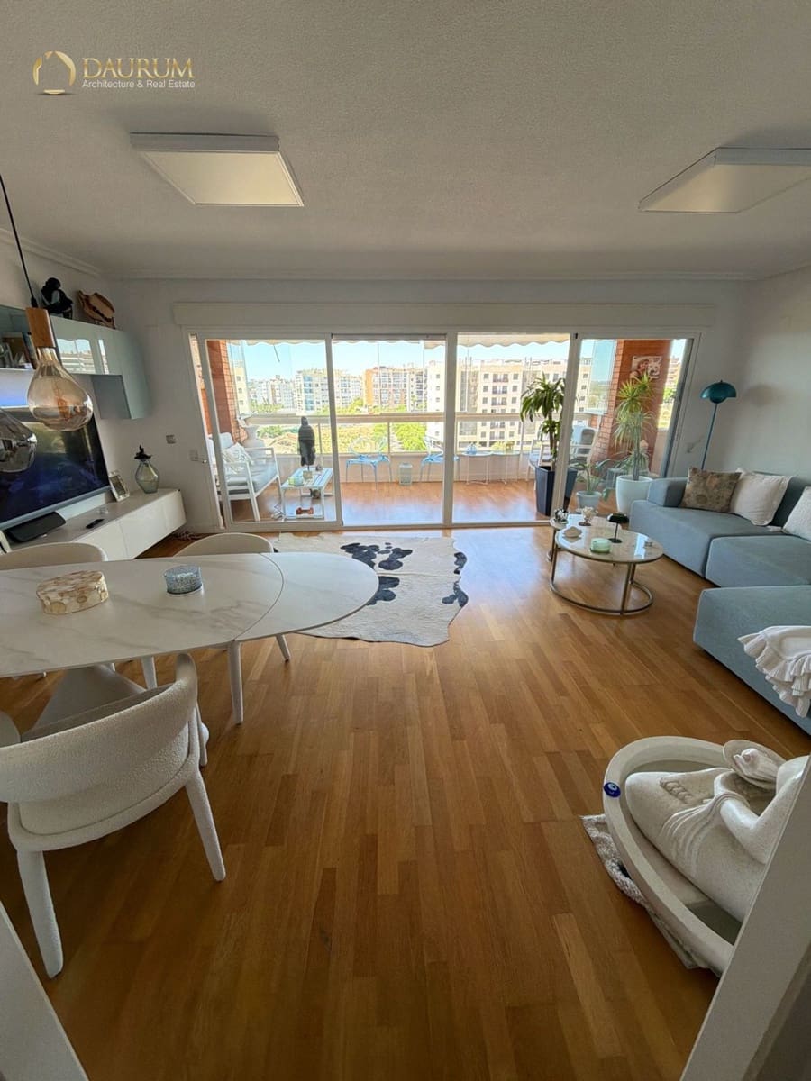 3 quarto Apartamento para venda em Alicante cidade com piscina - 385 000 € (Ref: 9953298)