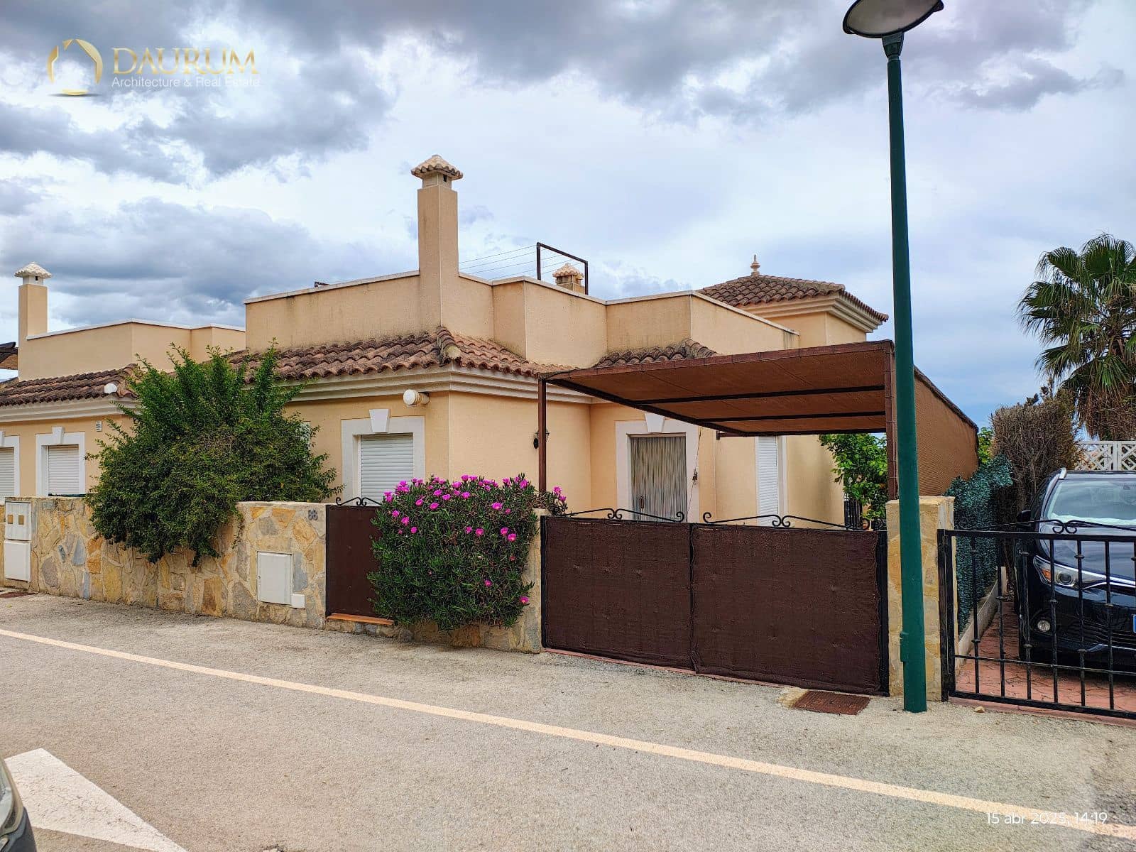 2 soveværelse Villa til salg i Polop med swimmingpool garage - € 299.000 (Ref: 9958471)