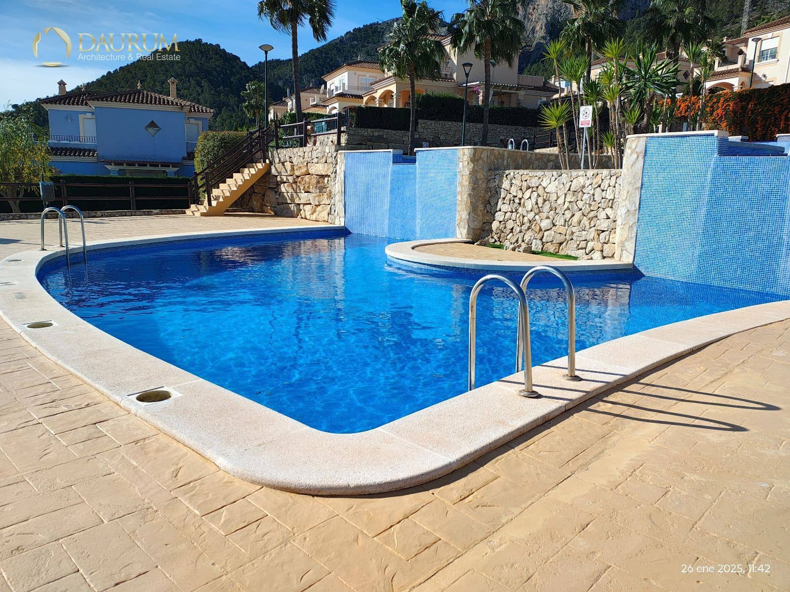 2 soveværelse Villa til salg i Polop med swimmingpool garage - € 299.000 (Ref: 9958471)