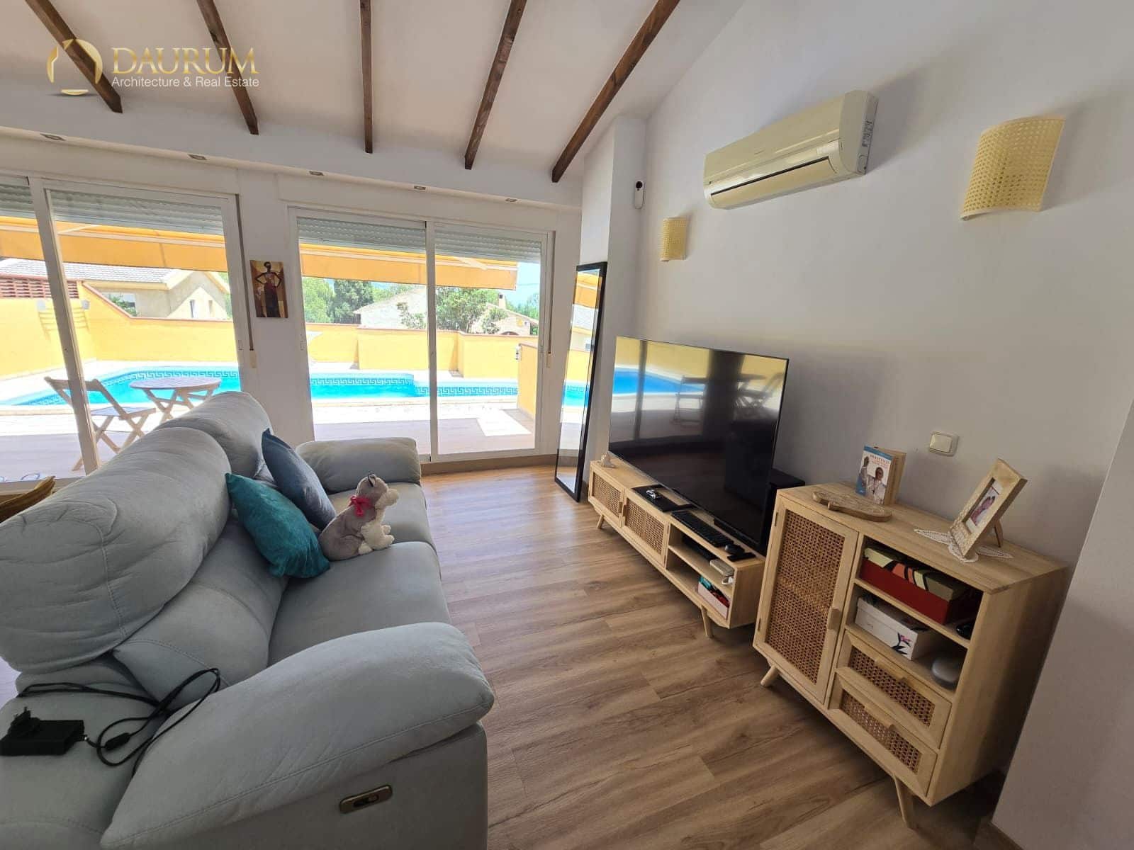 2 bedroom Villa for sale in La Nucia with pool - € 420,000 (Ref: 9961031)