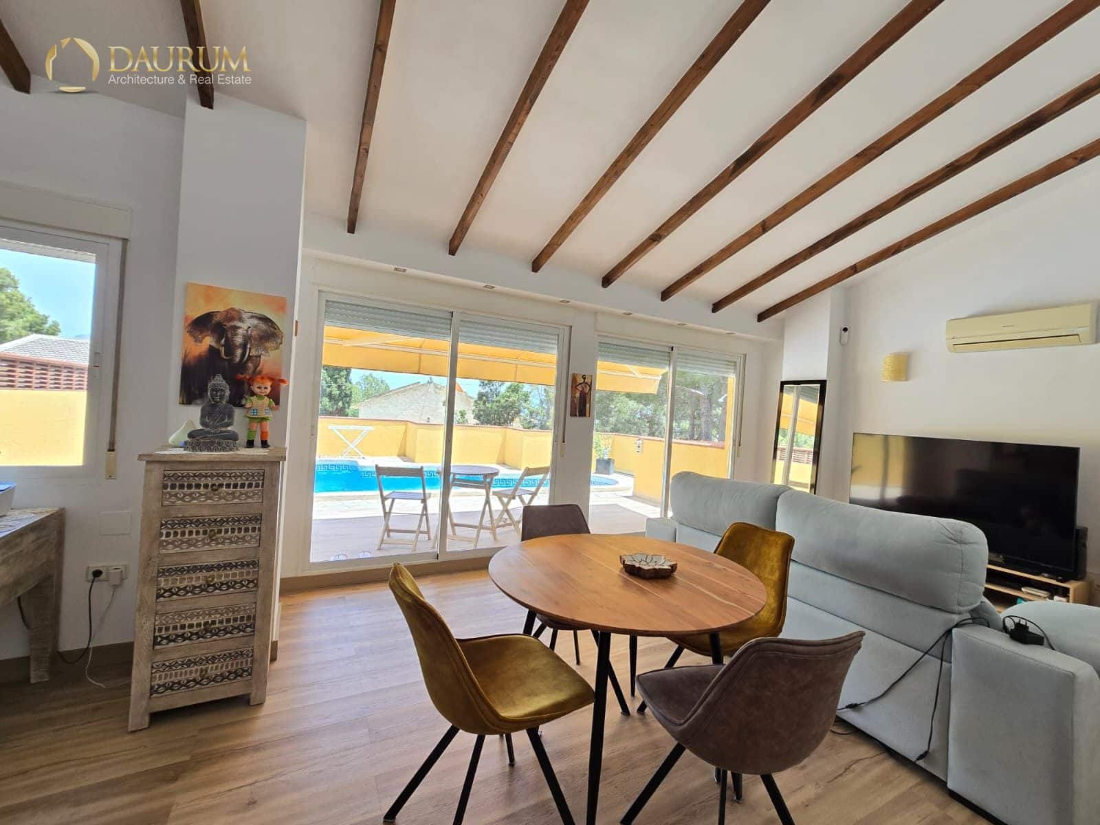 2 bedroom Villa for sale in La Nucia with pool - € 420,000 (Ref: 9961031)