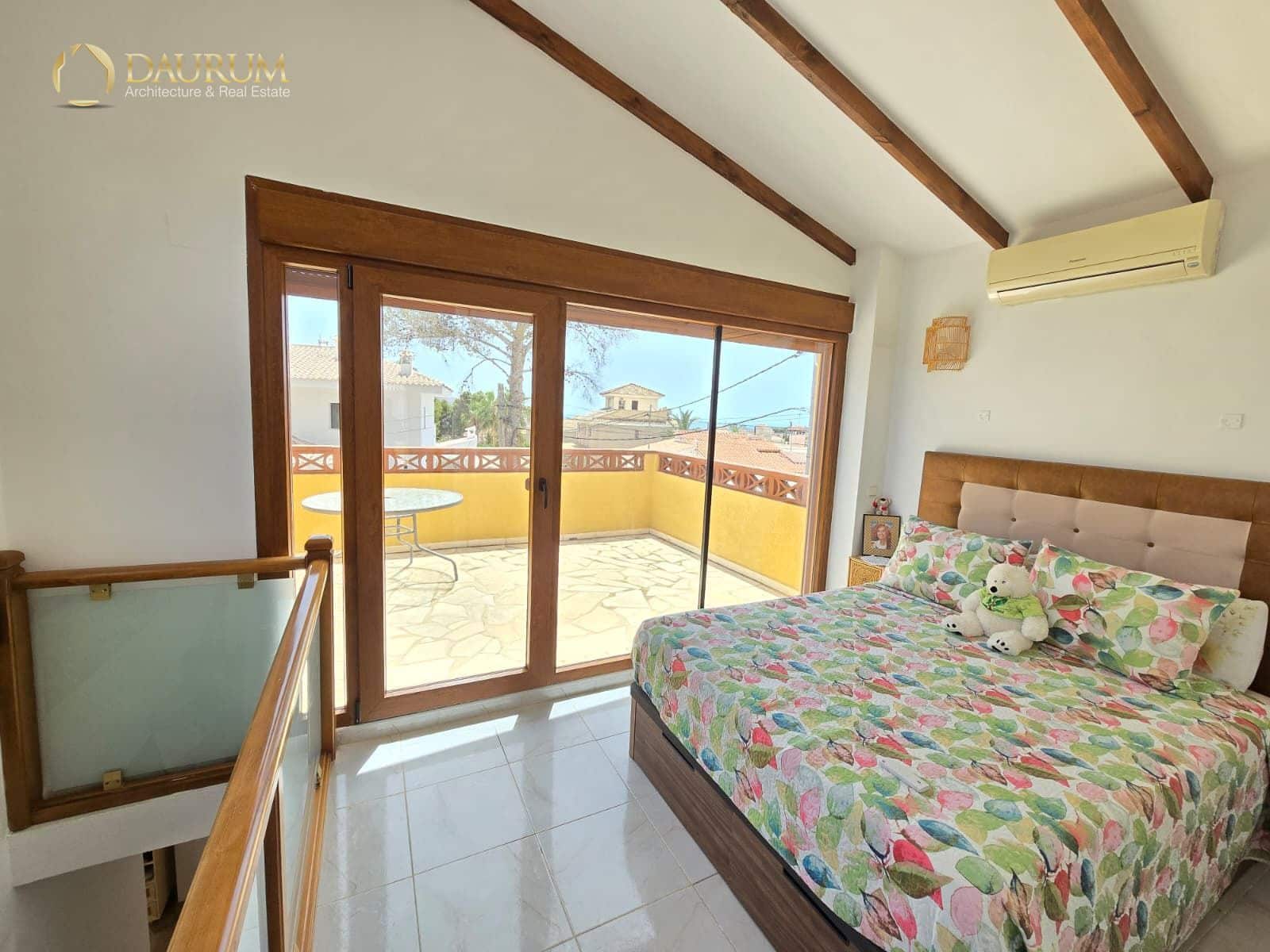 2 bedroom Villa for sale in La Nucia with pool - € 420,000 (Ref: 9961031)