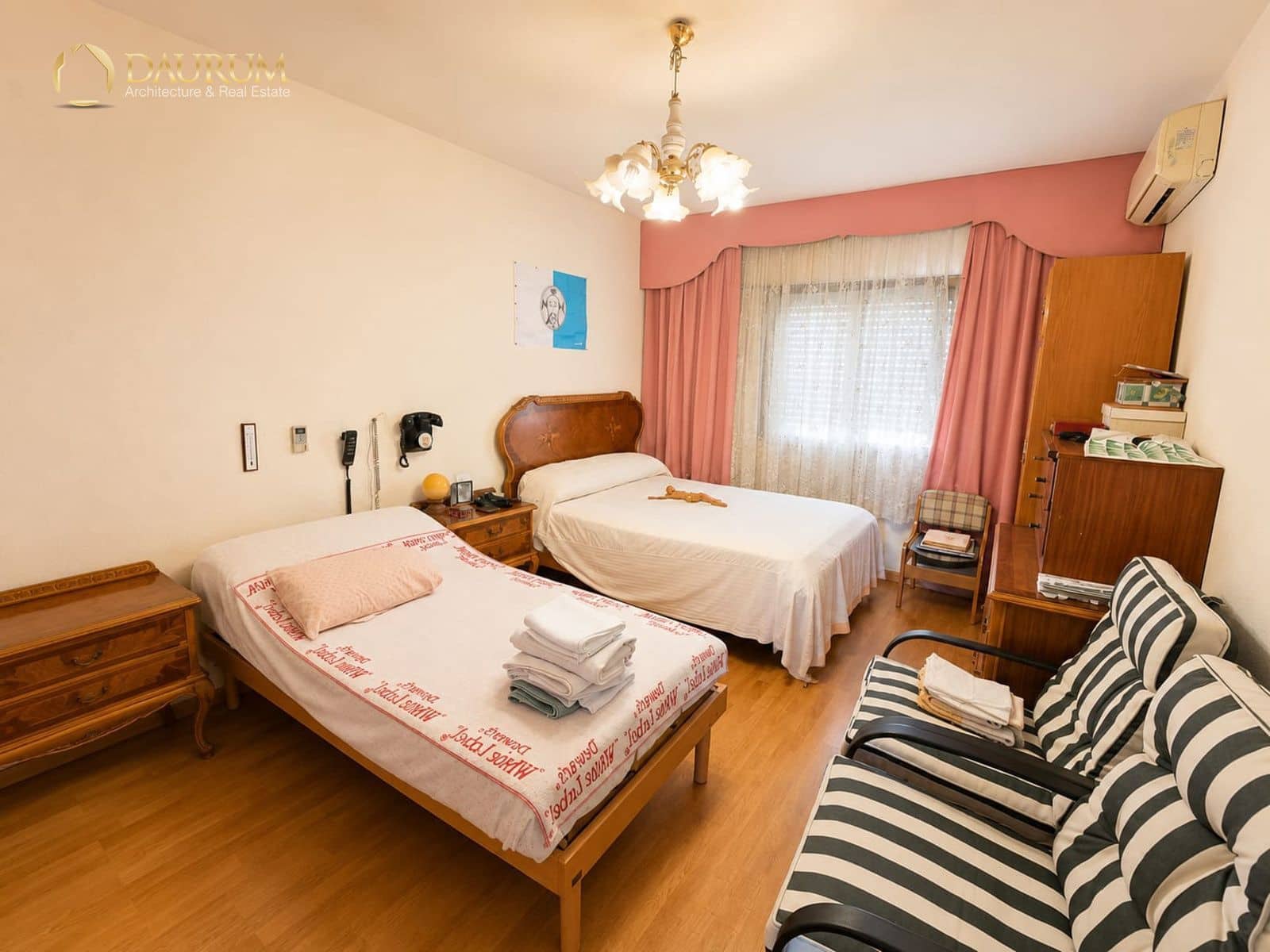 4 soverom Villa til salgs i San Vicente / Sant Vicent del Raspeig med svømmebasseng garasje - € 520 000 (Ref: 9964236)