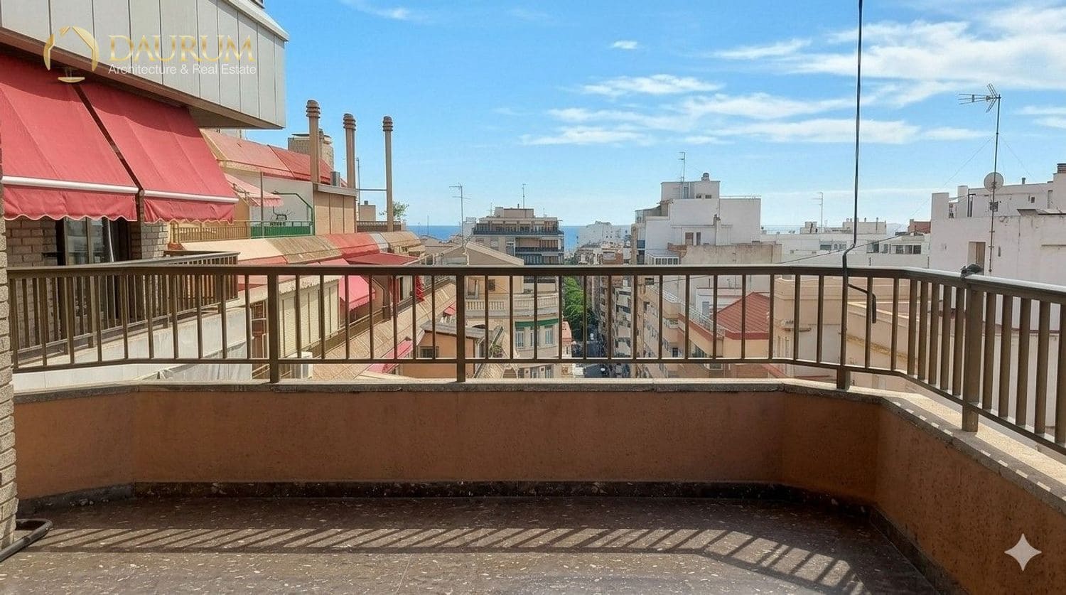 4 camera da letto Appartamento in vendita in Alicante citta con piscina garage - 470.000 € (Rif: 9964475)
